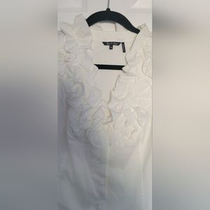 Nic + Zoe Brand new ruffled blouse